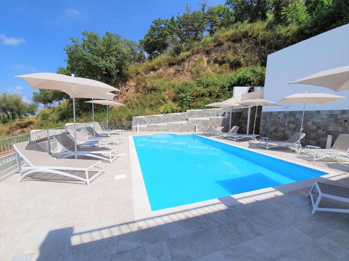 Appartamenti Borgo Panoramico N 9 Tropea Eksteriør bilde