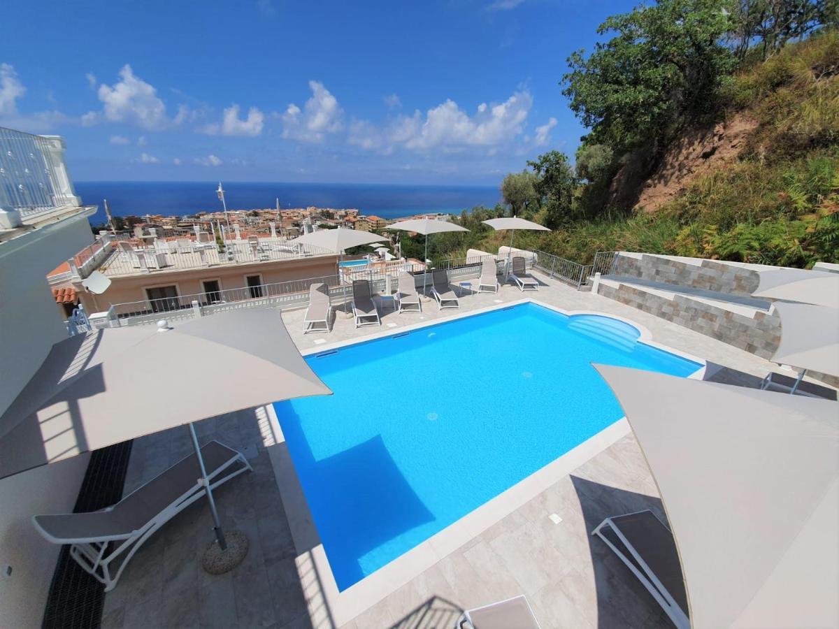 Appartamenti Borgo Panoramico N 9 Tropea Eksteriør bilde
