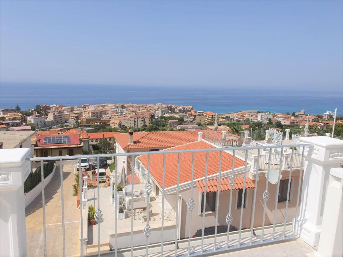 Appartamenti Borgo Panoramico N 9 Tropea Eksteriør bilde