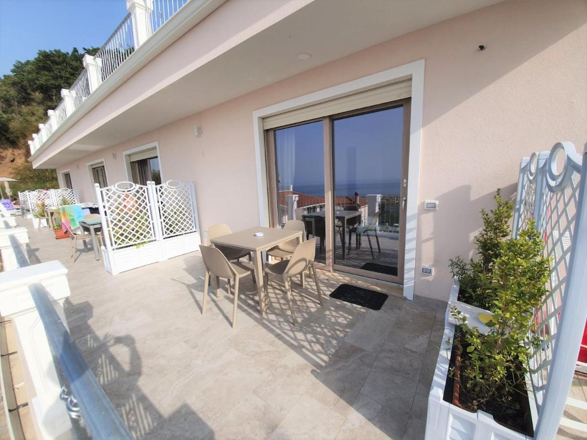 Appartamenti Borgo Panoramico N 9 Tropea Eksteriør bilde