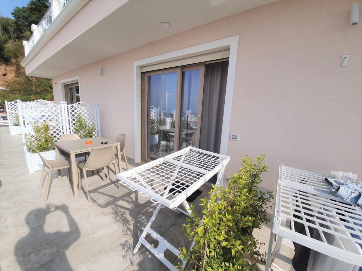 Appartamenti Borgo Panoramico N 9 Tropea Eksteriør bilde