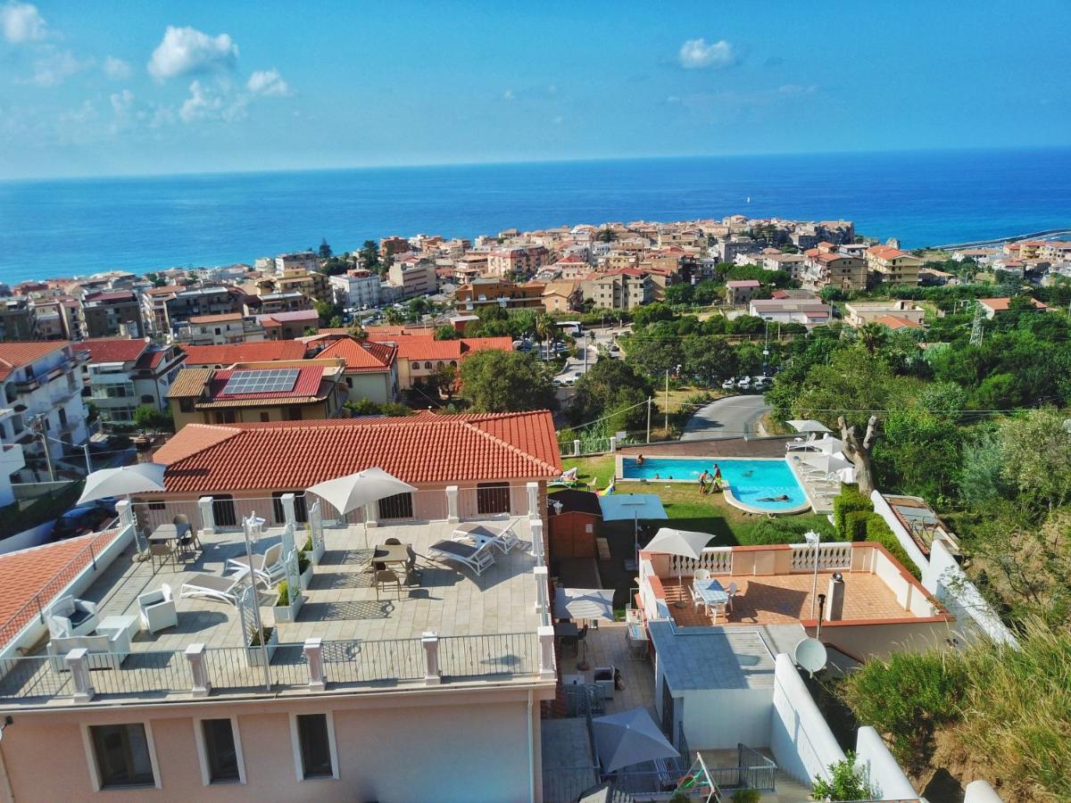 Appartamenti Borgo Panoramico N 9 Tropea Eksteriør bilde